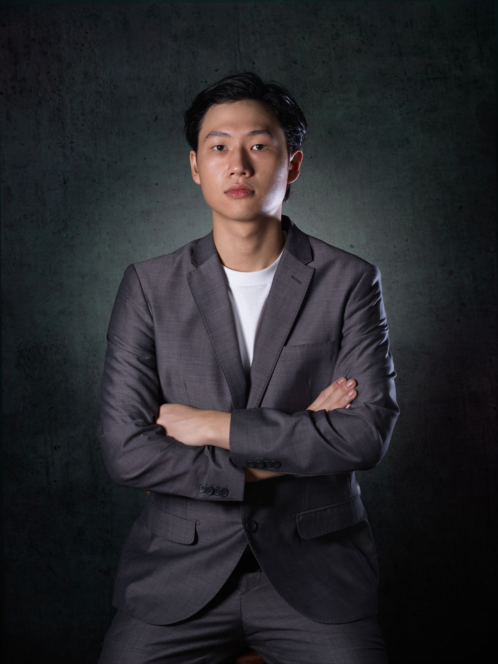 Portrait of an industrial brokerage principal