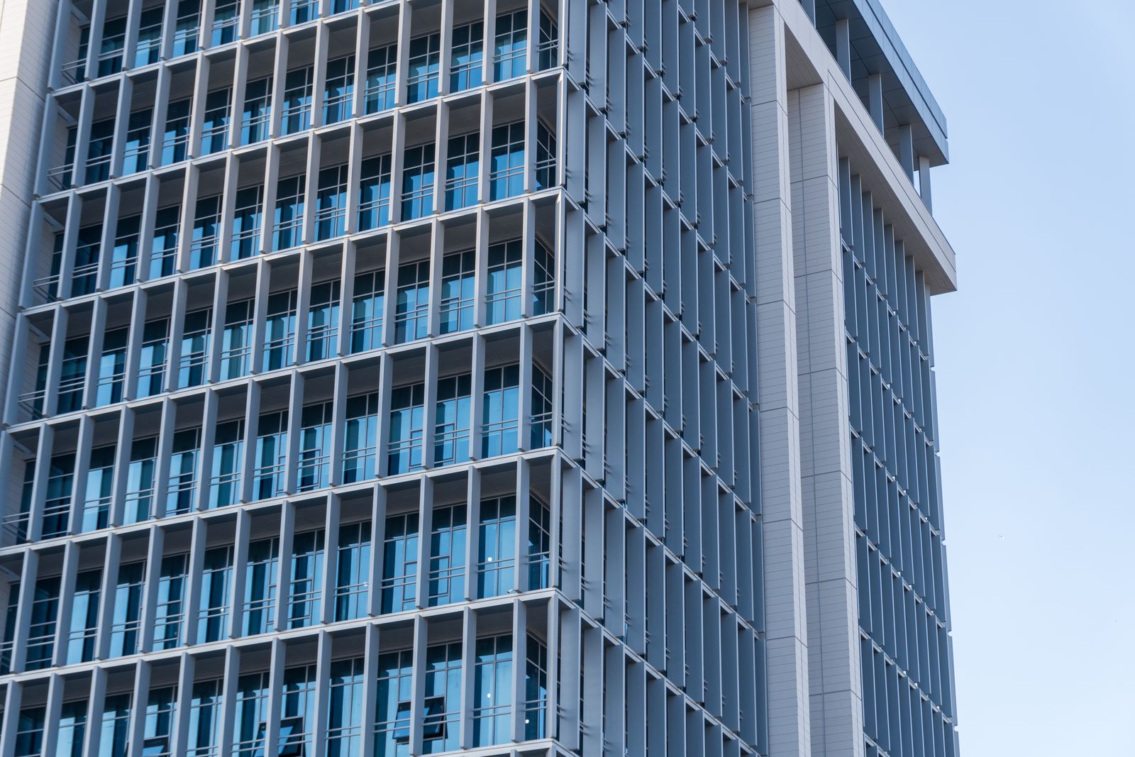Commercial building exterior in the Twin Cities